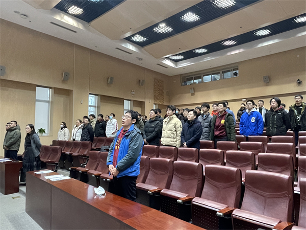 1709551763614448.jpg 图1+全体奏唱国歌.jpg