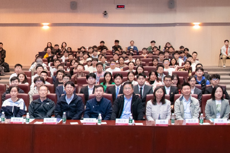 1763297258693796.jpg 图1 第十届世界杯官网研究生“学术之星”学院答辩会合影_resized.jpg